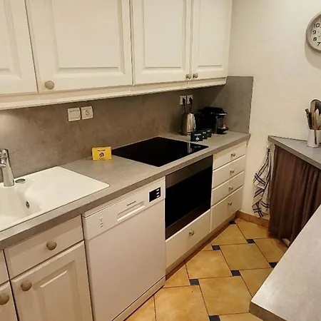 Apartman Superb Great Comfort With Balcony & Pool